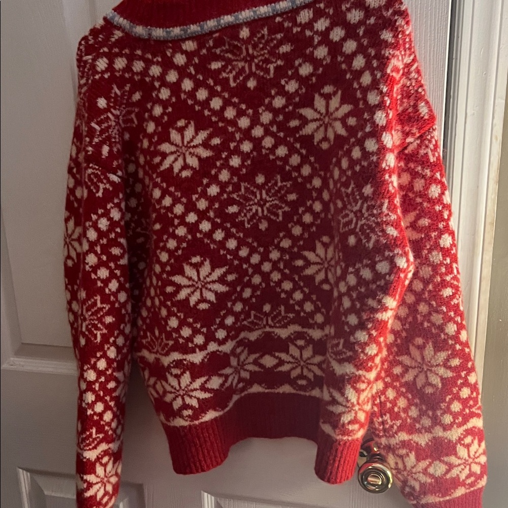 Universal Thread Red and White Snowflake Sweater … - image 5
